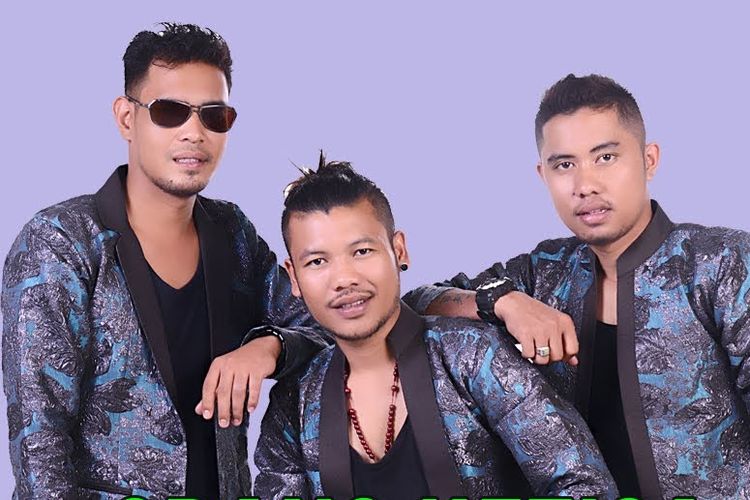 Lirik Dan Chord Lagu Asa Sombu Roham Nabasa Trio