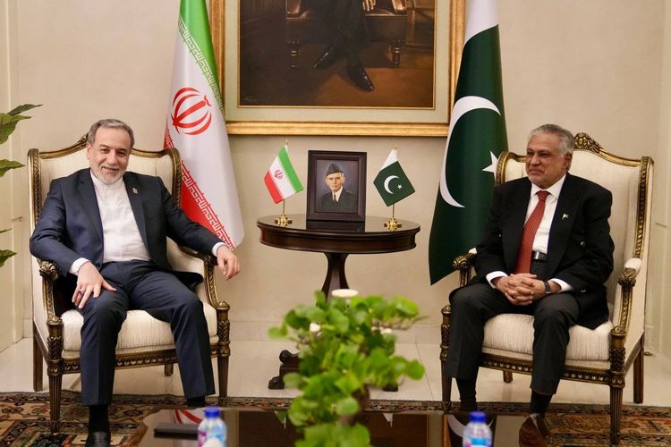 Meski ke Pakistan, Menlu Iran Lakukan Konsultasi Bilateral Saja, Tak Ada Rencana Bertemu Wakil AS