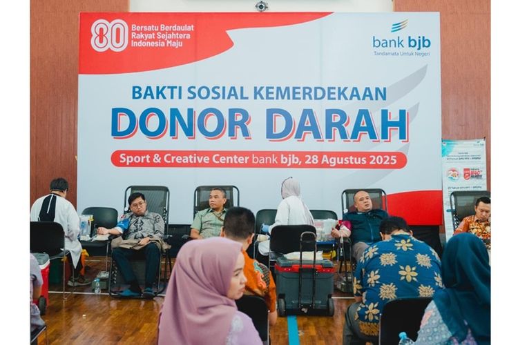 Kegiatan donor darah bertema "Setetes Darah, Sejuta Harapan" yang diadakan bank bjb.