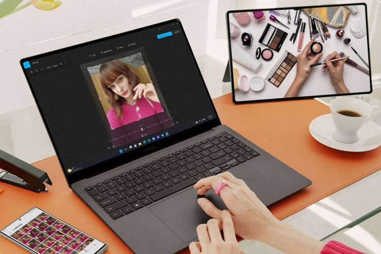 Ilustrasi Galaxy Book 3 Ultra.