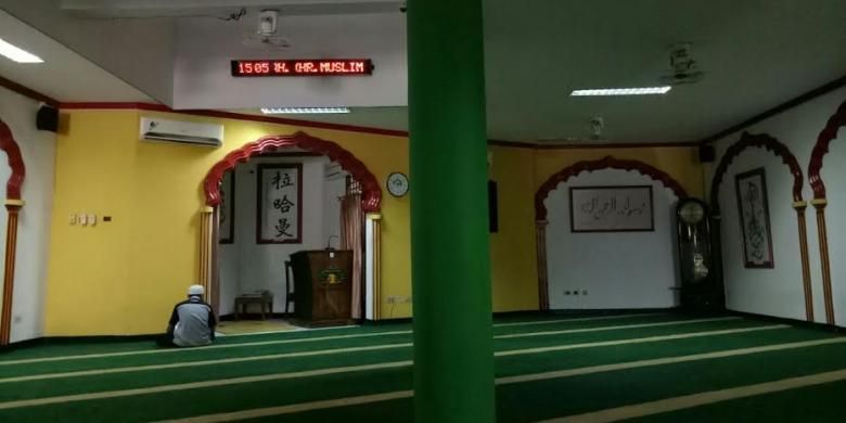 Bagian dalam Masjid Lautze, Sawah Besar,  Jakarta Pusat, Senin (30/01/2017)