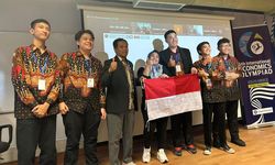 Siswa Indonesia Raih Emas di Olimpiade Ekonomi Internasional IEO 2023