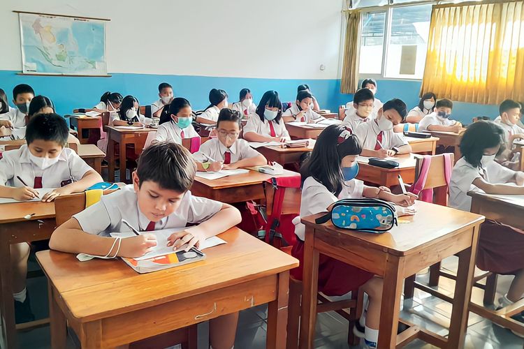 Ilustrasi Budaya Menulis