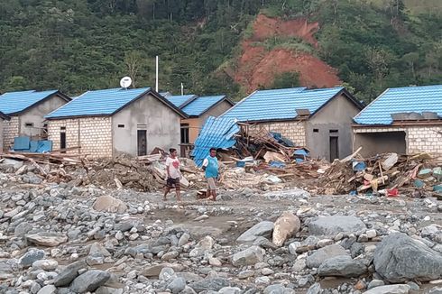 Material Gunung Cyclop Masih Menyisakan Potensi Banjir Susulan