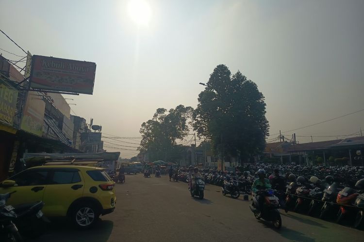 Rencana Relokasi PKL Stasiun Tangerang ke Pasar Anyar, Penumpang KRL: Sebenarnya Serba Salah