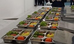 WHO Rilis Rekomendasi Makanan Sehat untuk Sekolah di Seluruh Dunia