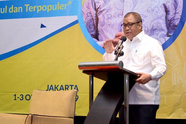 Sekretaris Jendral (Sekjen) Kementerian Sosial (Kemensos) RI, Hartono Laras saat memberikan sambutan dan membuka acara ?Pertemuan Singkronisasi dan Optimalisasi Peran Kehumasan?, di Jakarta, Selasa (01/10/2019). 