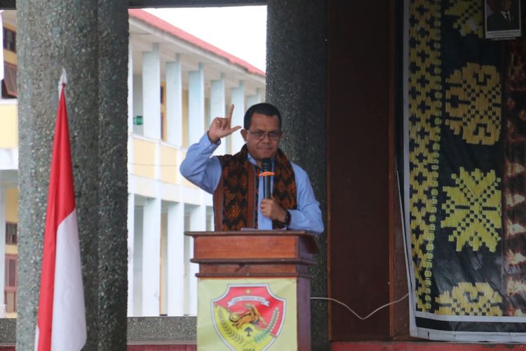 Gubernur NTT, Emanuel Melkiades Laka Lena