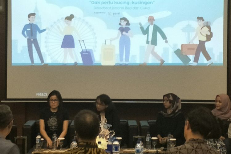Diskusi mengenasi bisnis jasa titipan di Kantor Bea Cukai, Jakarta, Jumat (26/4/2019)