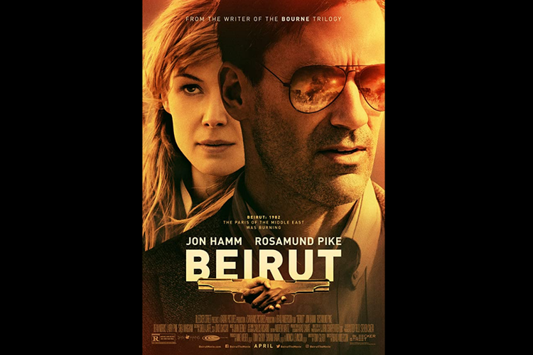 Rosamund Pike dan Jon Hamm dalam film thriller Beirut (2018).