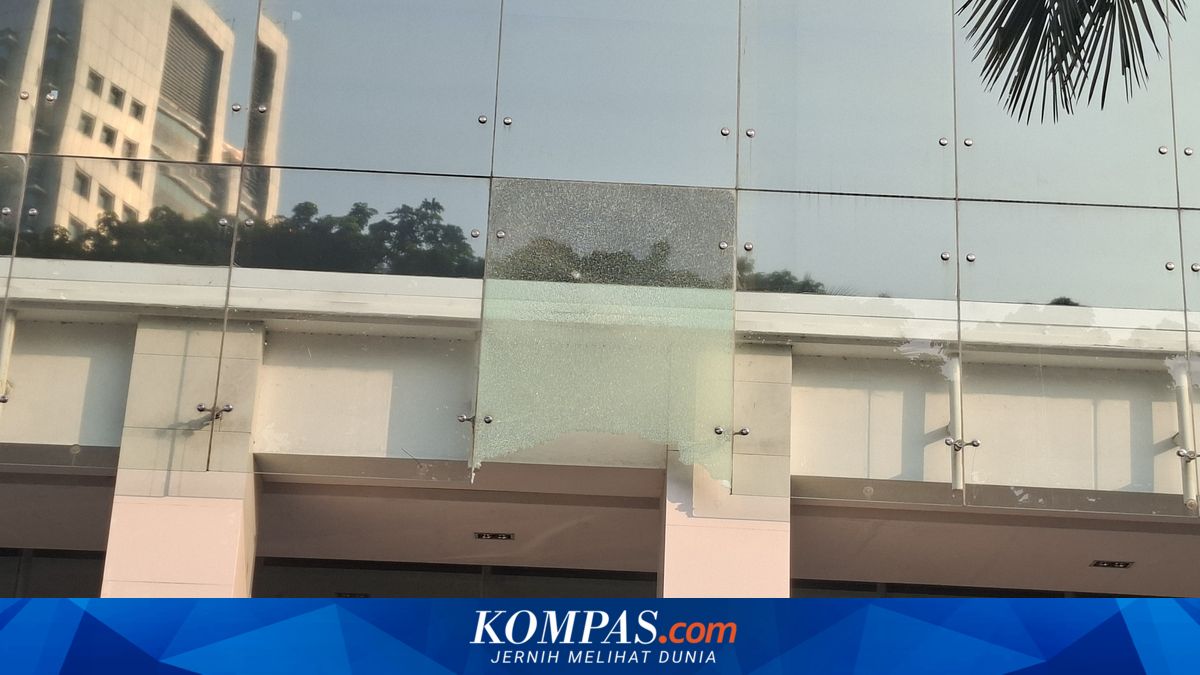 Pengelola Bantah Kaca Kantor BGN Ditembak, Sering Pecah karena Cuaca Panas