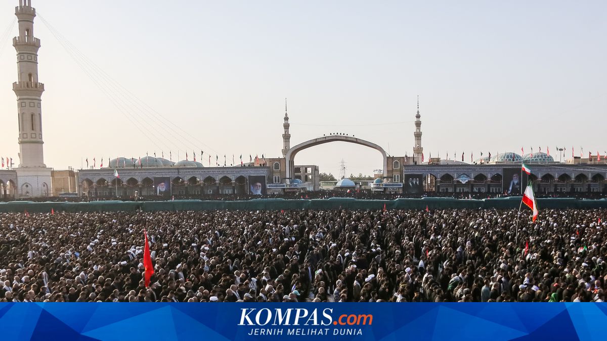 Gagasan Soekarno dalam Ingatan Khamenei