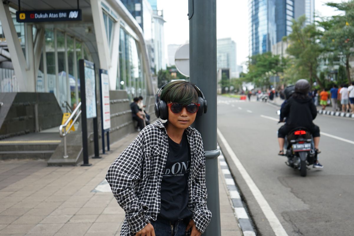 Iqbal (13) warga Bojong Gede, Bogor, Jawa Barat adalah salah satu remaja yang hadir di Citayam Fashion Week. 