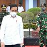 Tiba di Kalsel, Jokowi Tinjau Sungai Martapura dari Jembatan Pekauman