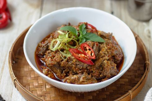 Resep Oseng Mercon Daging, Spesial dengan Tambahan Kikil Sapi
