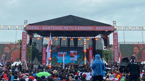 Kala Anak Wiji Thukul Ungkit Janji Jokowi untuk Temukan Ayahnya 