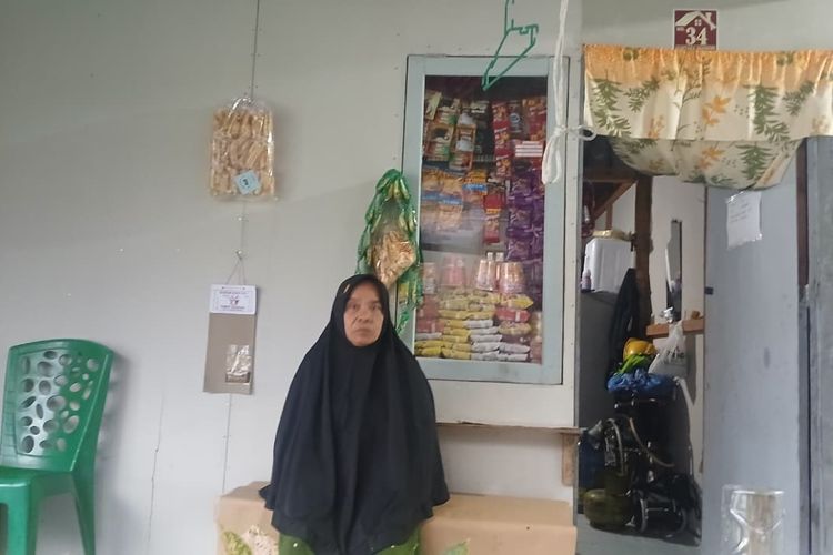 Rumah Hanyut, Suami Meninggal di Huntara, Nurmaini Masih Menanti Hunian Tetap