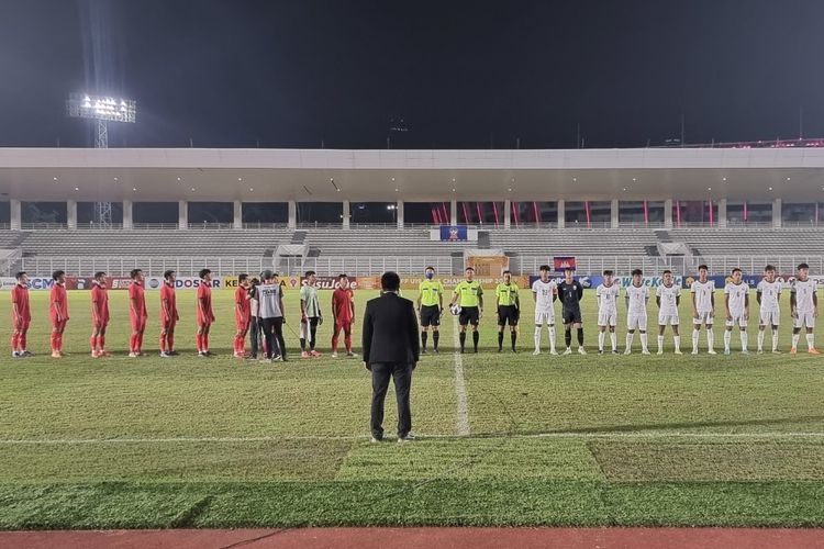 Timnas U19 Laos vs Kamboja dalam laga lanjutan Grup B Piala AFF U19 2022, di Stadion Madya Gelora Bung Karno, Jakarta, Kamis (7/7/2022).