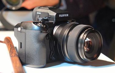 gfx 50s harga