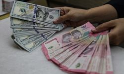 Di Balik Pertumbuhan Ekonomi 5,61 Persen, Rupiah Malah Loyo ke Rp 17.400