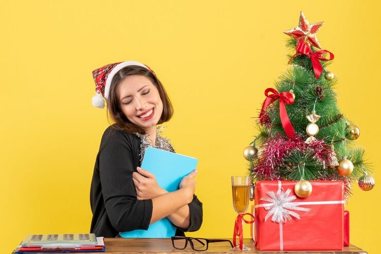 100 Ucapan Selamat Natal 2024 yang Ceria dan Berkesan