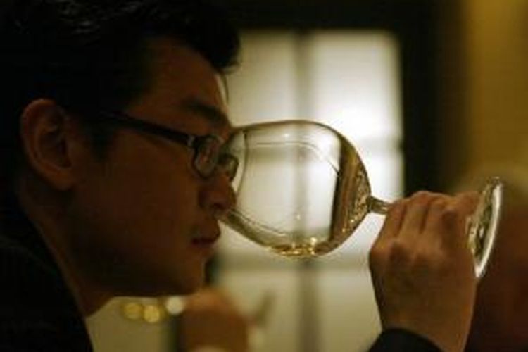 Rudy Kurniawan ketika berpartisipasi dalam wine tasting di Los Angeles tahun 2005.