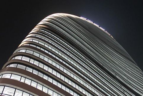 Kritik Karya Zaha Hadid, 'Blogger' China Didenda