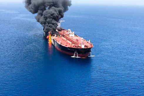 Insiden Kapal Tanker Diserang Torpedo, Pejabat AS: Sangat Mungkin Iran Dalangnya