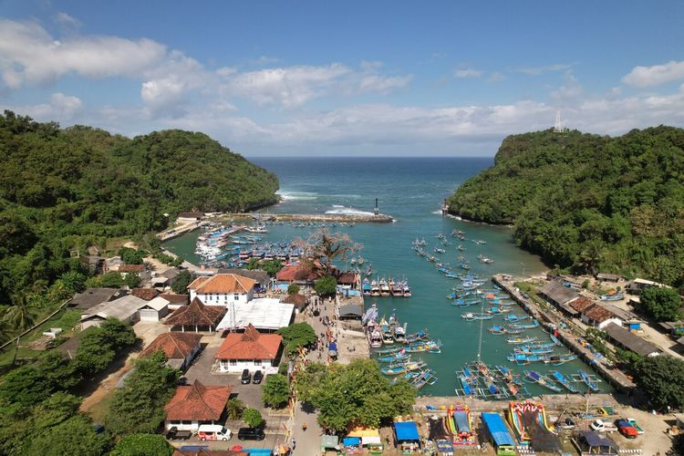 Kawasan Pelabuhan Sadeng, Girisubo, Gunungkidul, Rabu (9/7/2025)