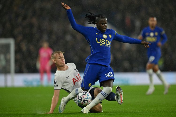 Hasil HT Chelsea Vs Tottenham 0-0: Derby London Masih Tanpa Gol