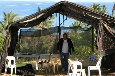 Presiden Filipina Tidur di Tenda Pengungsi Korban Gempa