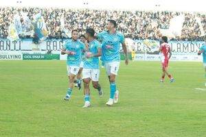 Apresiasi Bima Sakti Usai Persela Lamongan Tundukkan Persis Solo 2-0