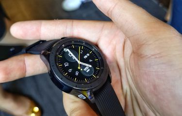 Harga samsung galaxy watch 42mm sale