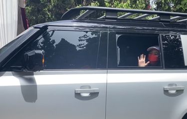 Datang ke Hambalang, Puan Diajak Berkuda oleh Prabowo