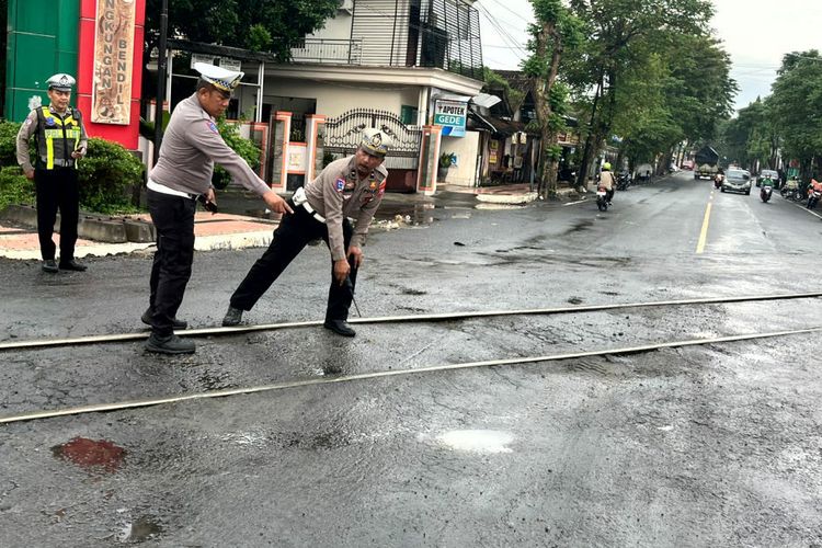 Truk Tertabrak KA Dhoho di Blitar Disebut Tak Langgar Peringatan, KAI: Kami Serahkan ke Polisi