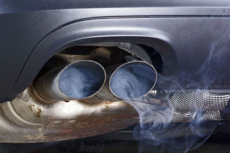 Ilustrasi gas buang kendaraan