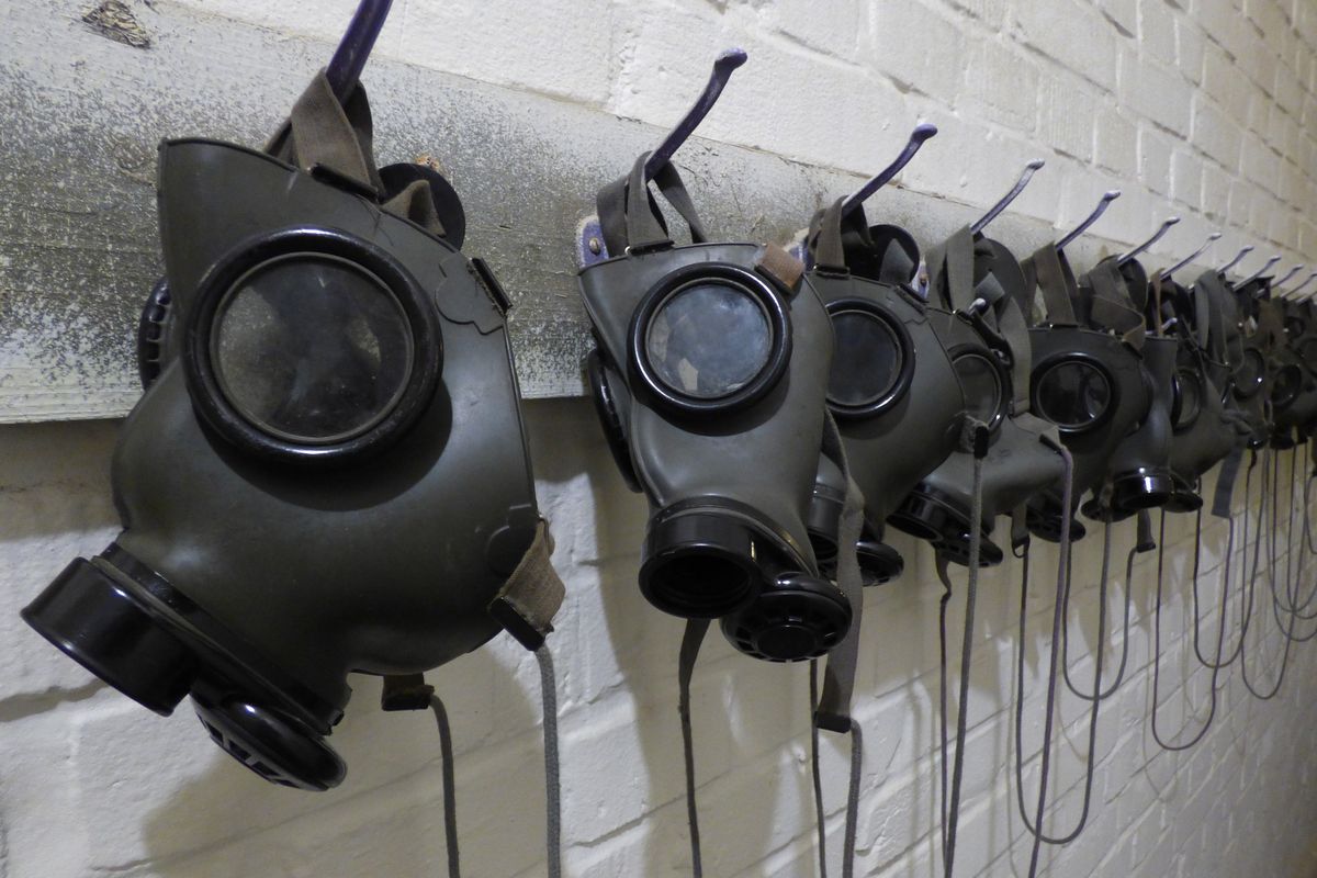 Ilustrasi masker gas