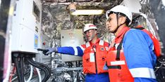 Perluas Pemanfaatan PLTS di Kapal Pengangkut Minyak, Pertamina Pangkas Emisi 79 Ton Karbon per Tahun