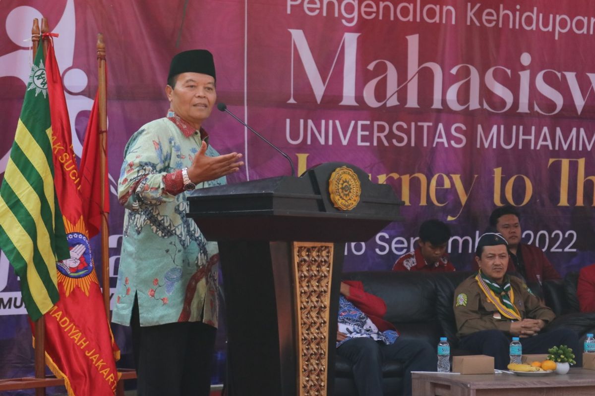 PKKMB UMJ 2022 hari ketiga menghadirkan Wakil Ketua MPR RI Muhammad Hidayat Nur Wahid pada Rabu, 14 September 2022.