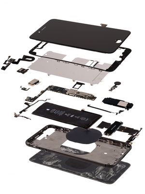 Komponen-komponen iPhone 8 usai dibongkar oleh IHS Markit.