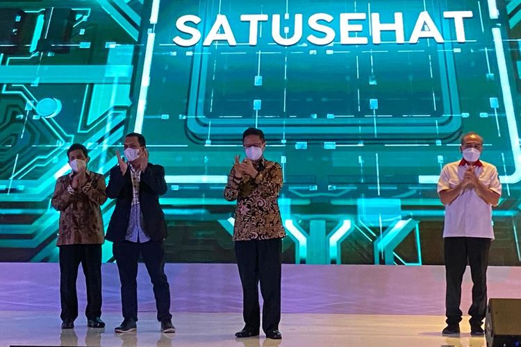 Menteri Kesehatan Budi Gunadi Sadikin meluncurkan platform SatuSehat yang menyimpan data medis pasien secara terintegrasi, Selasa (26/7/2022).