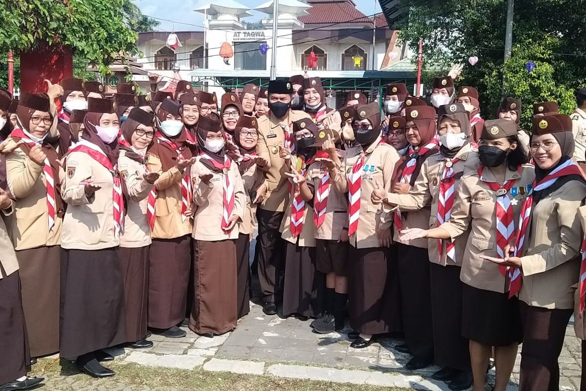 Bupati Wonogiri Joko Sutopo pada upacara peringatan Hari Pramuka Ke-61 di Alun-Alun Giri Krida Bakti Wonogiri, Senin (15/8/2022).
