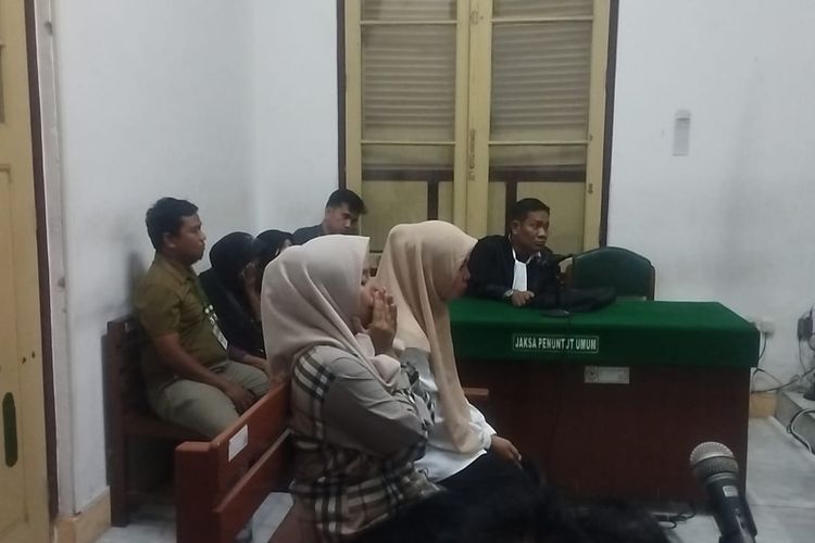 2 Bendahara Dana BOS SMK di Medan Divonis Bebas, Hakim: Kesalahan Administratif