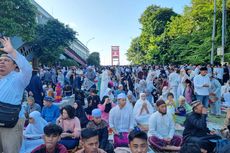 Jemaah Shalat Idul Fitri di Palembang Mengular hingga Jembatan Ampera