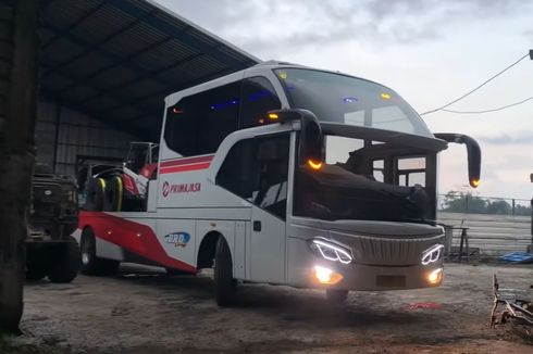 Modifikasi Bus Jadi Towing Double Cabin, Bus Operasional Tim Balap