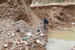 Longsor Tambang Emas di Mandailing Natal: 1 Tewas, 2 Terluka