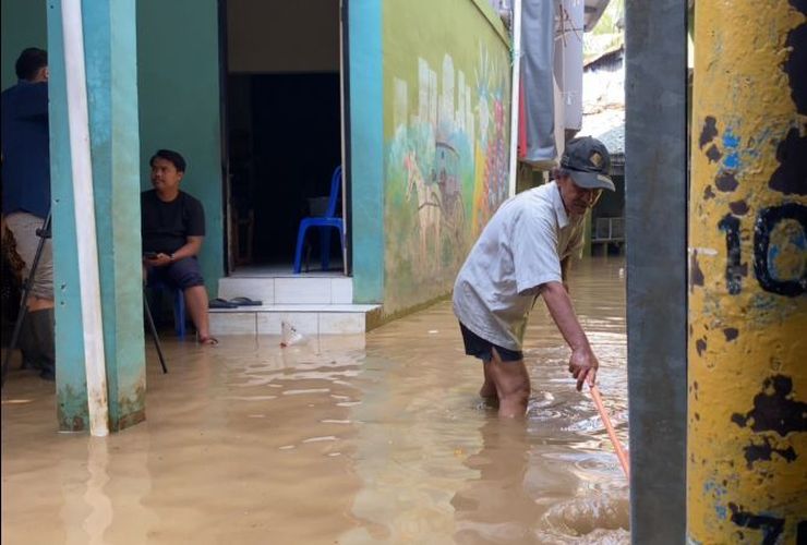 Warga Menteng Dalam Jaksel Curhat ke DPRD DKI soal Banjir dan Alkes Minim