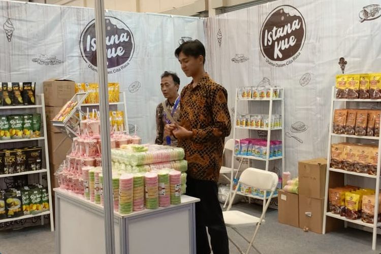 Stand booth Istana kue pada acara Indonesia SMEs Summit & Expo 2023