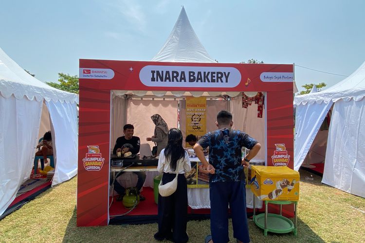 Booth UMKM di Daihatsu Kumpul Sahabat Cirebon