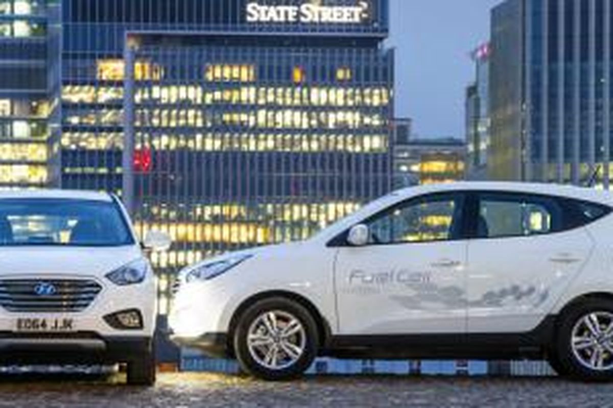 Hyundai sudah memasarkan ix35 berteknologi Fuel Cell di London, Inggris.
